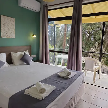 Апартаменты Gardelis Gardens Бенитсес