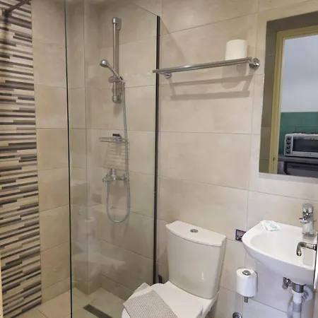 Gardelis Gardens * Бенитсес