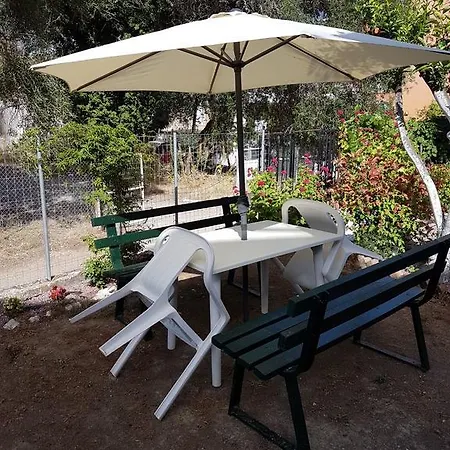 Апартаменты Gardelis Gardens