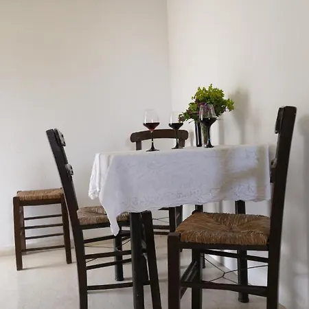 Gardelis Gardens * 바니체스