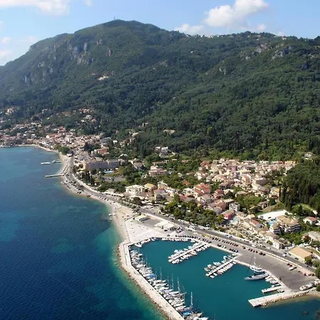 아파트 Gardelis Gardens *