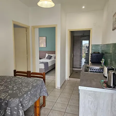 아파트 Gardelis Gardens